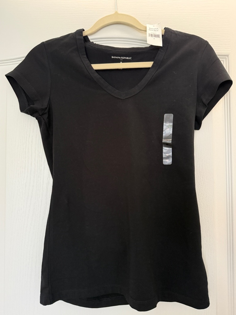 Banana Republic Black V-Neck Short Sleeve Tee